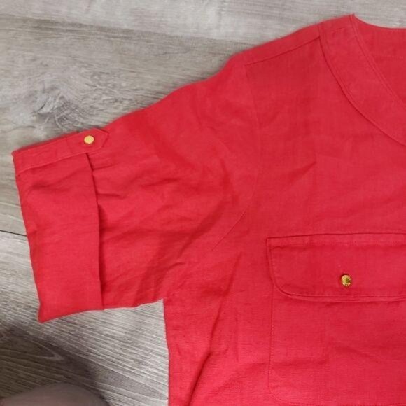 Ellen Tracy NWT Womens Red Linen Blouse With Gold Zipper & Button Detail Size M - Picture 4 of 8